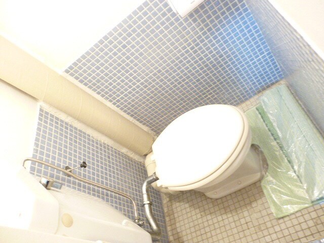 物件内観写真9　(トイレ)