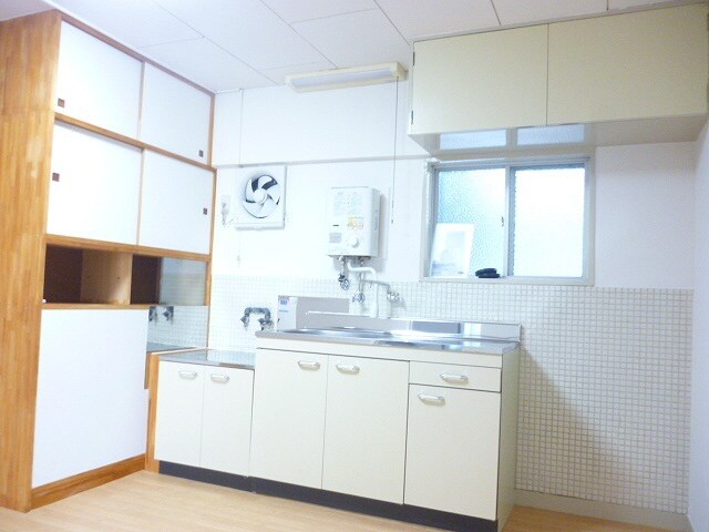 物件内観写真10　(内観写真)