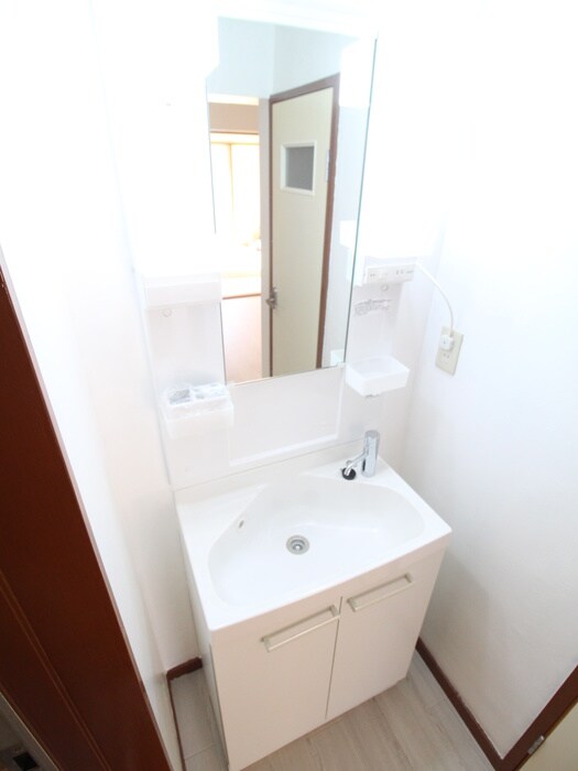 物件内観写真11　(洗面)