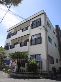 アルカデヤ氷野の外観写真