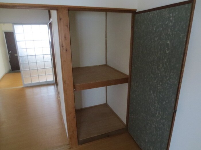 物件内観写真17　(収納)