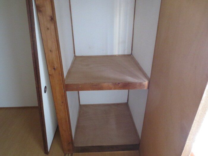 物件内観写真18　(収納)