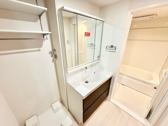 物件内観写真9　(洗面)