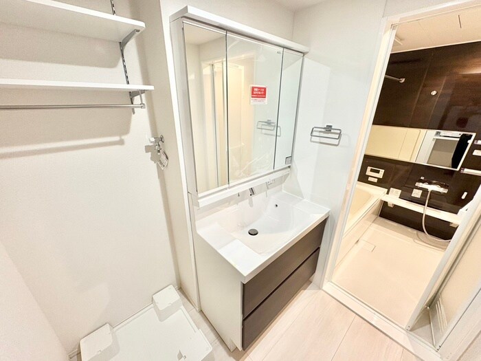 物件内観写真9　(洗面)