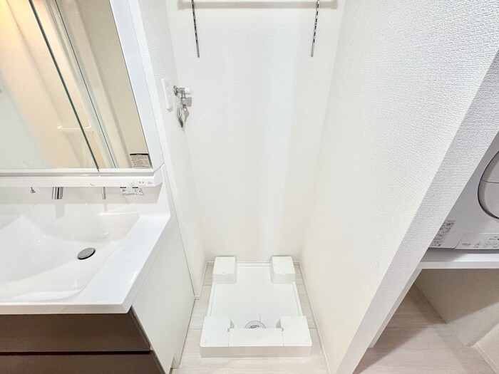 物件内観写真11　(洗濯機置場)