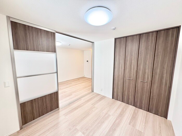 物件内観写真16　(居室)