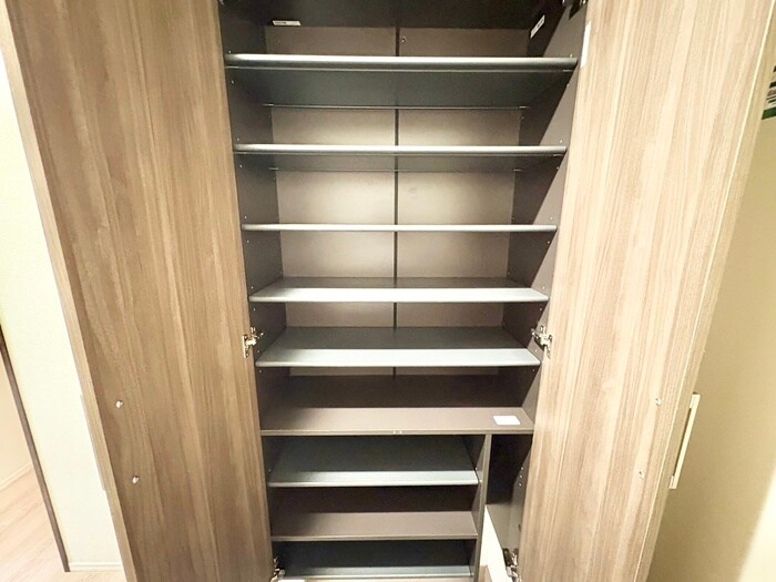 物件内観写真20　(靴箱)