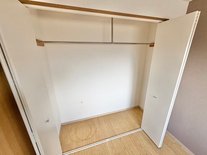 パ－クサイド浅尾の収納