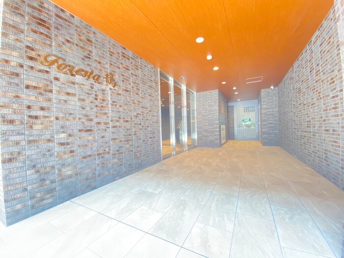 物件外観写真6　(外観写真)