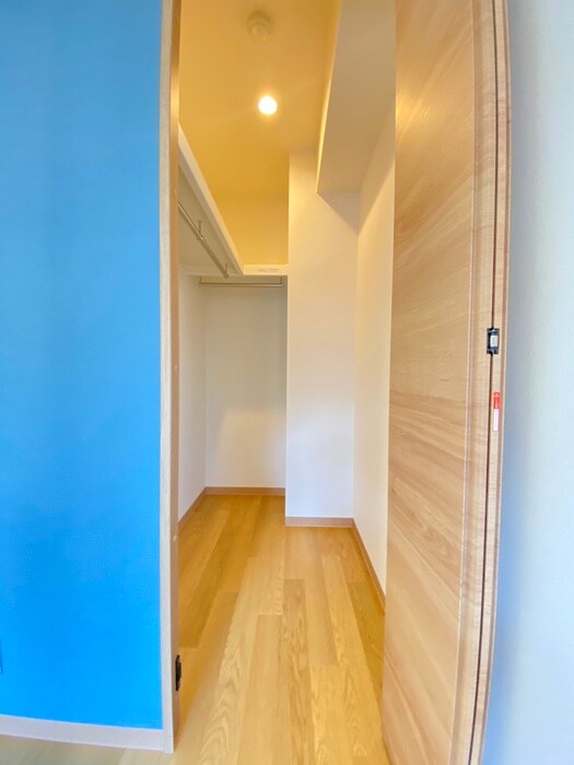 物件内観写真12　(収納)