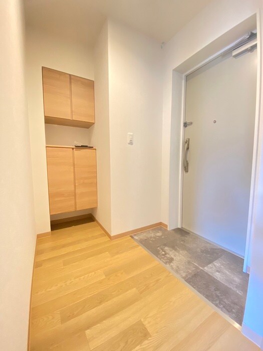 物件内観写真13　(廊下)