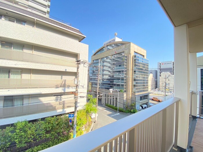 物件内観写真20　(室内からの展望)