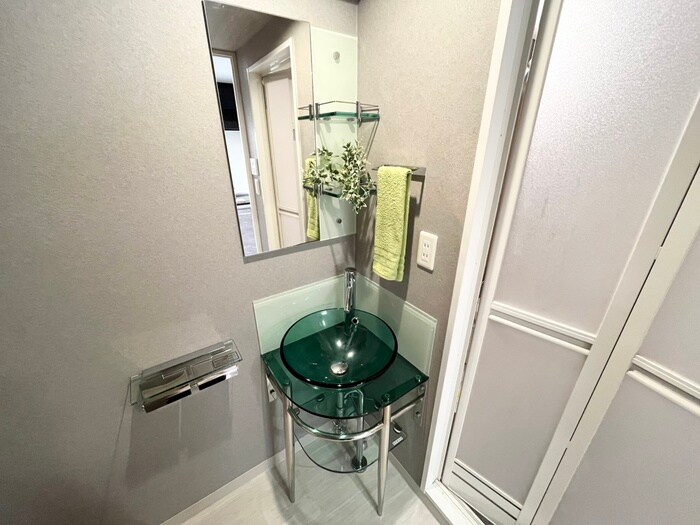 物件内観写真9　(洗面)