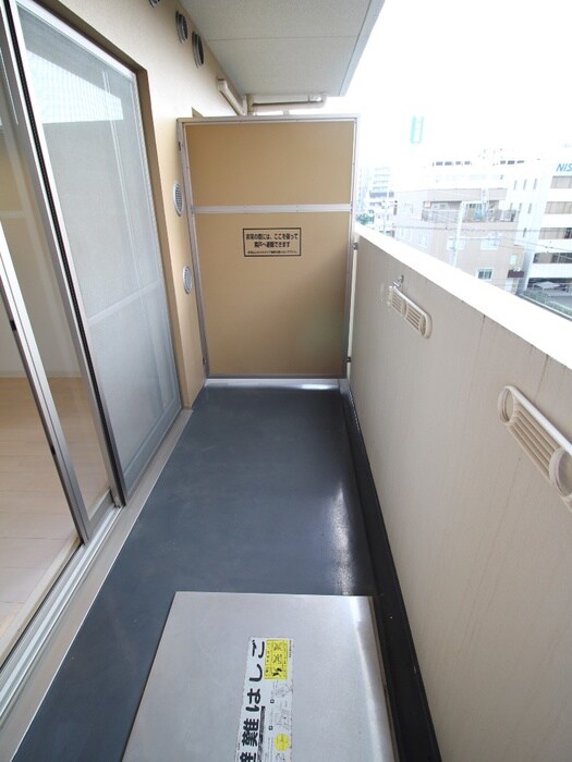 物件内観写真13　(ベランダ・バルコニー)