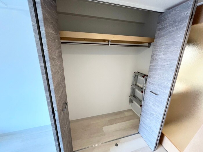 物件内観写真16　(収納)