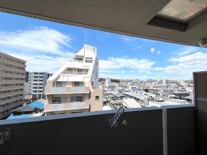 物件内観写真18　(室内からの展望)