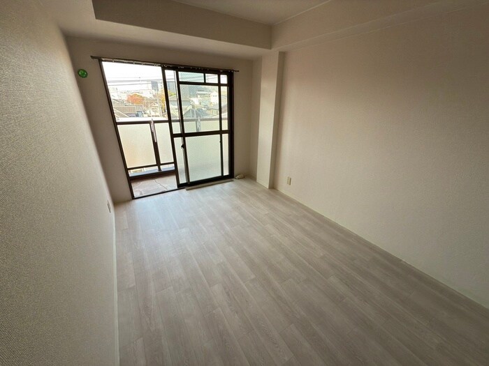 物件内観写真22　(居室)