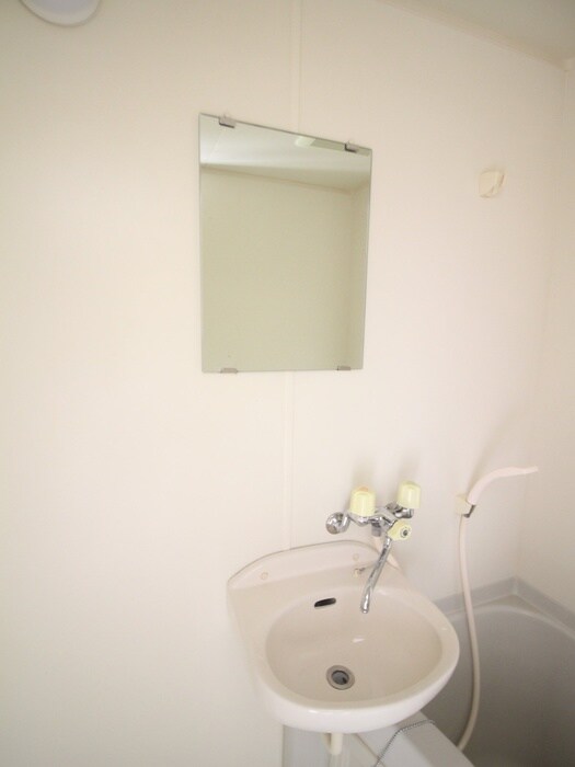 物件内観写真11　(洗面)