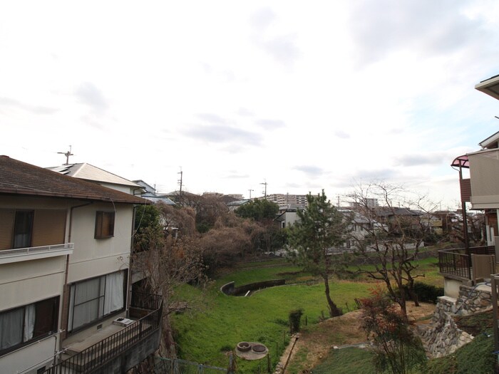 物件内観写真17　(室内からの展望)