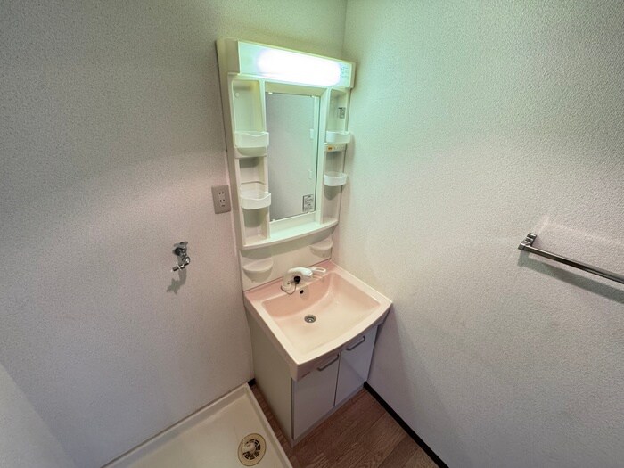 物件内観写真15　(洗面)