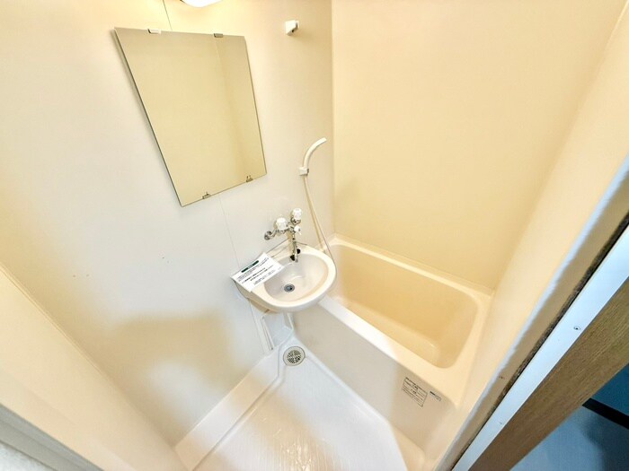 物件内観写真10　(バス／シャワールーム等)
