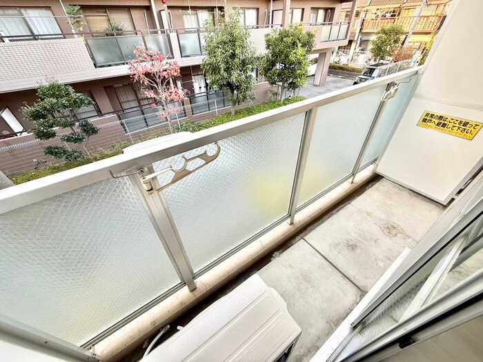 物件内観写真16　(ベランダ・バルコニー)