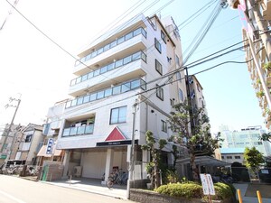 グローバルエイト外観写真