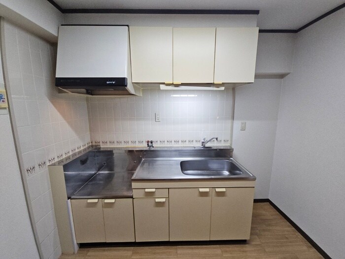 物件内観写真8　(キッチン)