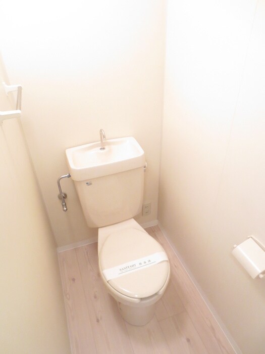 物件内観写真12　(トイレ)