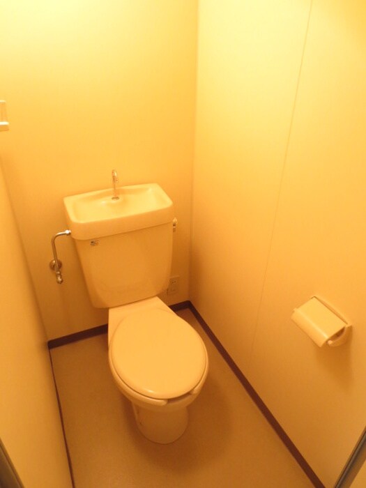 物件内観写真13　(トイレ)