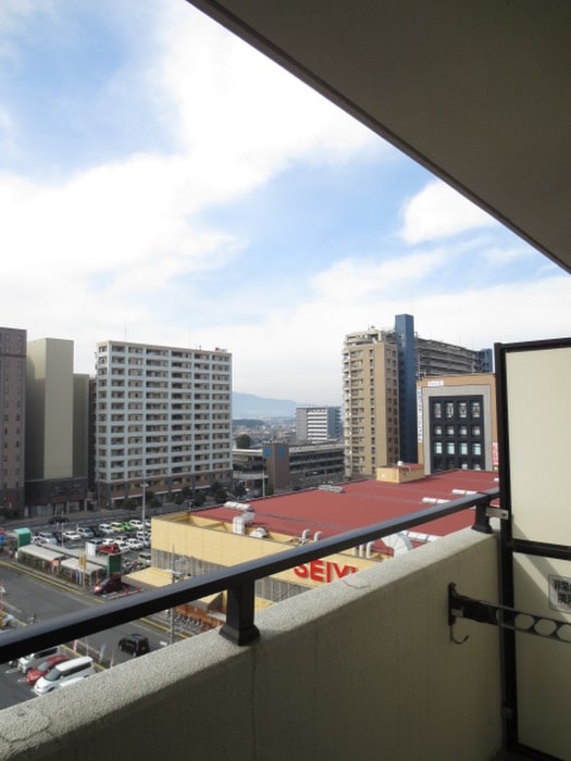 物件内観写真20　(室内からの展望)