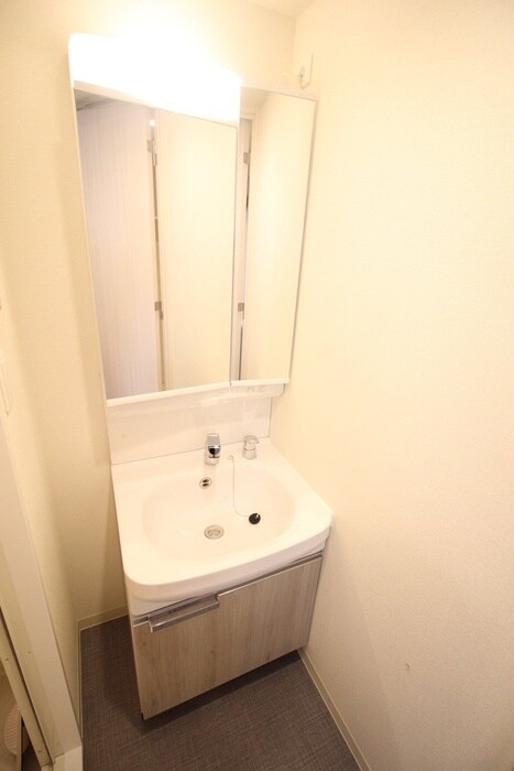 物件内観写真9　(洗面)