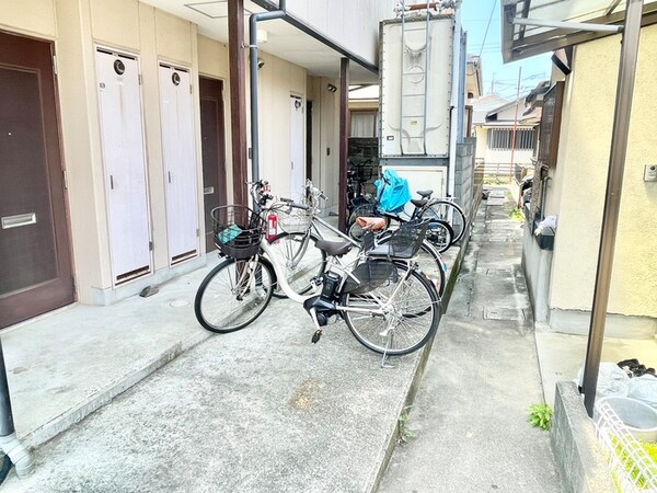 駐輪場
