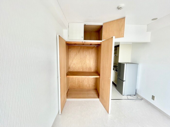 物件内観写真13　(収納)