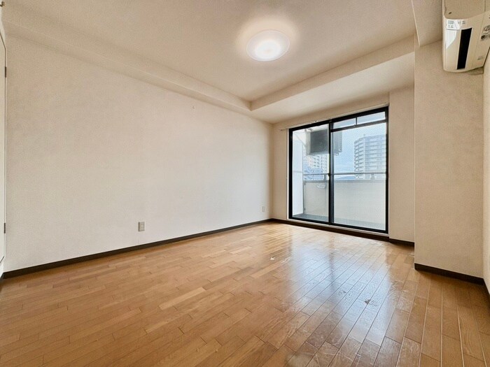 物件内観写真16　(居室)