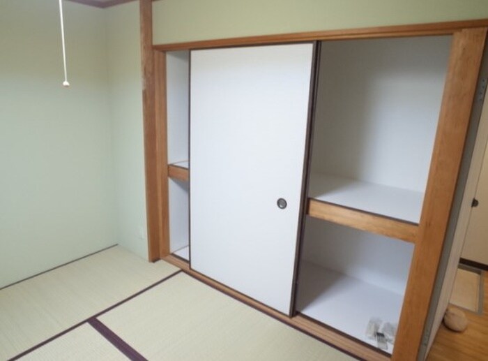 物件内観写真21　(収納)