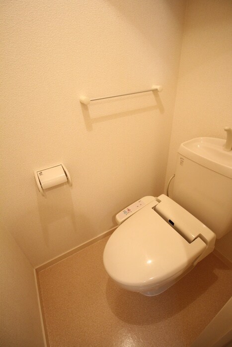 物件内観写真11　(トイレ)