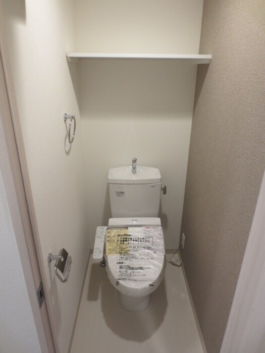 物件内観写真9　(トイレ)