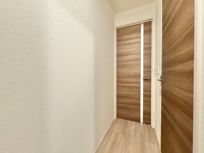 物件内観写真16　(廊下)