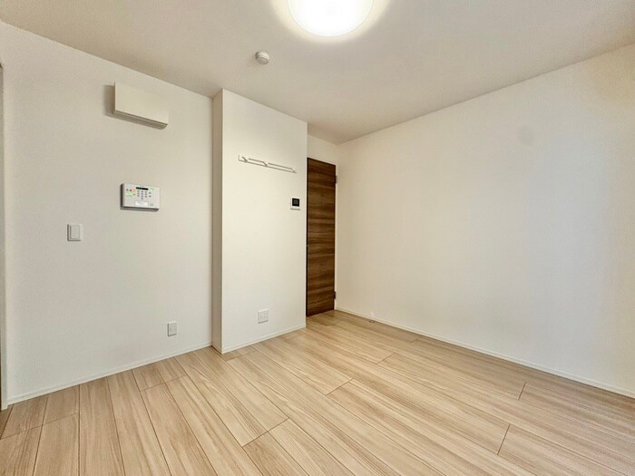 物件内観写真18　(居室)