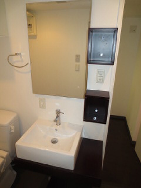 物件内観写真7　(洗面)