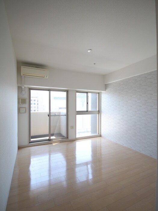 物件内観写真13　(居室)