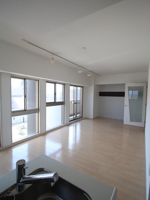 物件内観写真22　(居室)