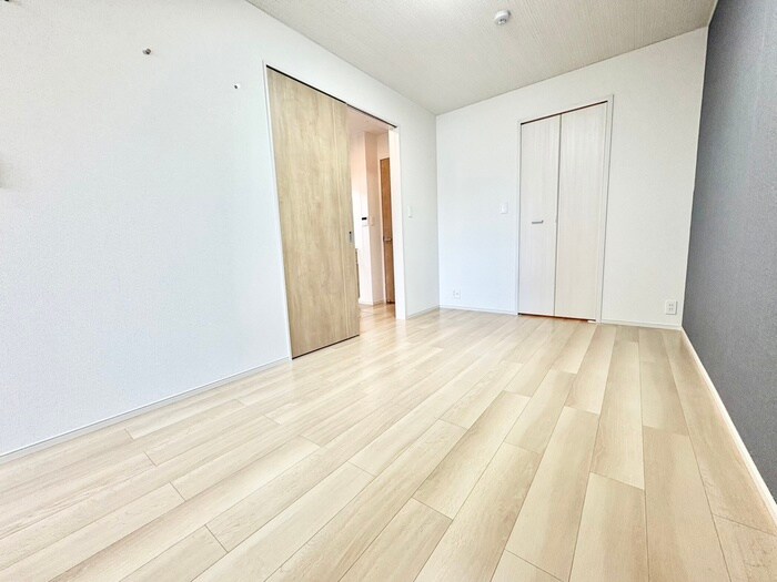 物件内観写真9　(居室)