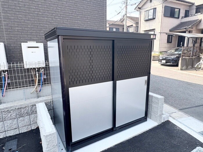 物件外観写真4　(建物設備)