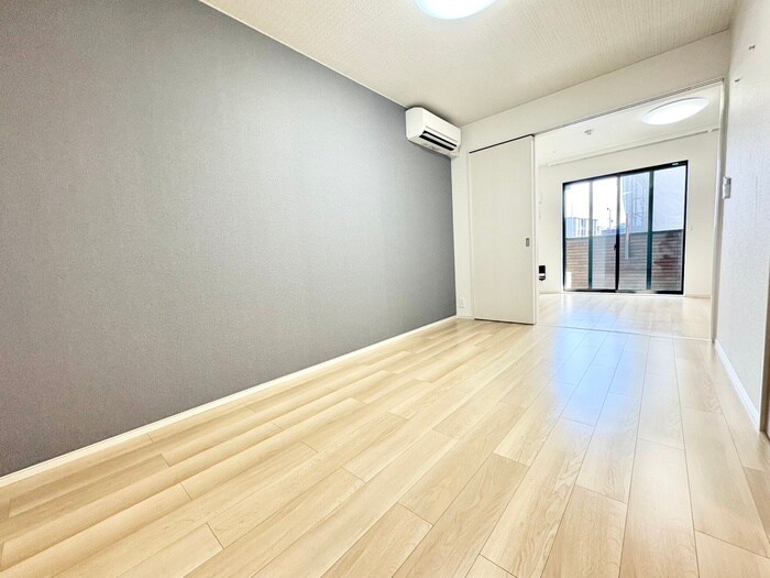 物件内観写真10　(居室)