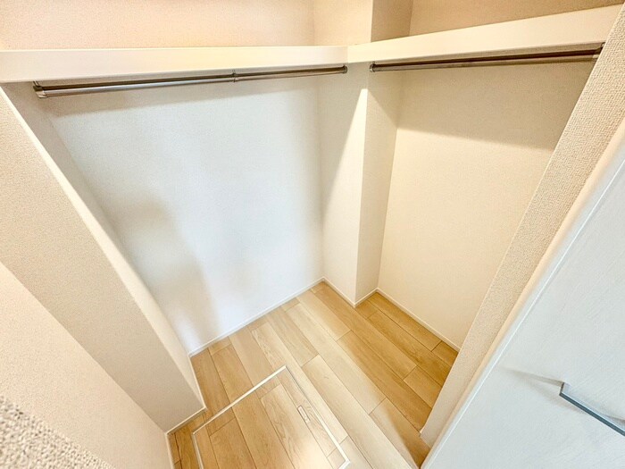 物件内観写真11　(収納)