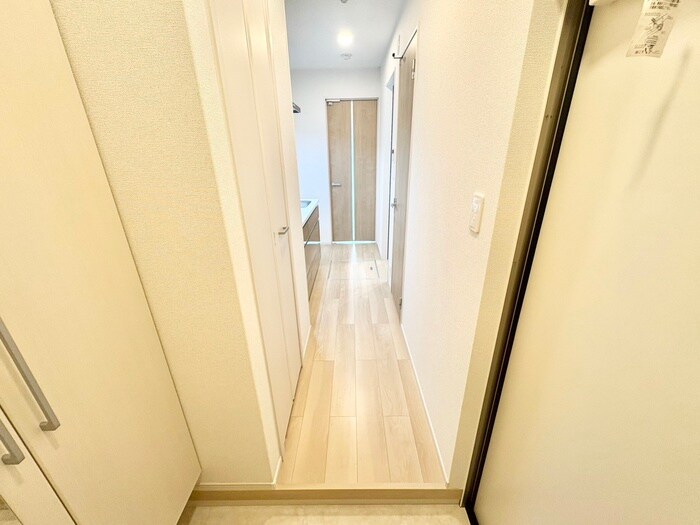 物件内観写真17　(廊下)