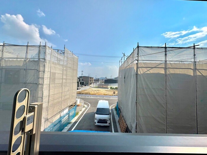 物件内観写真21　(室内からの展望)