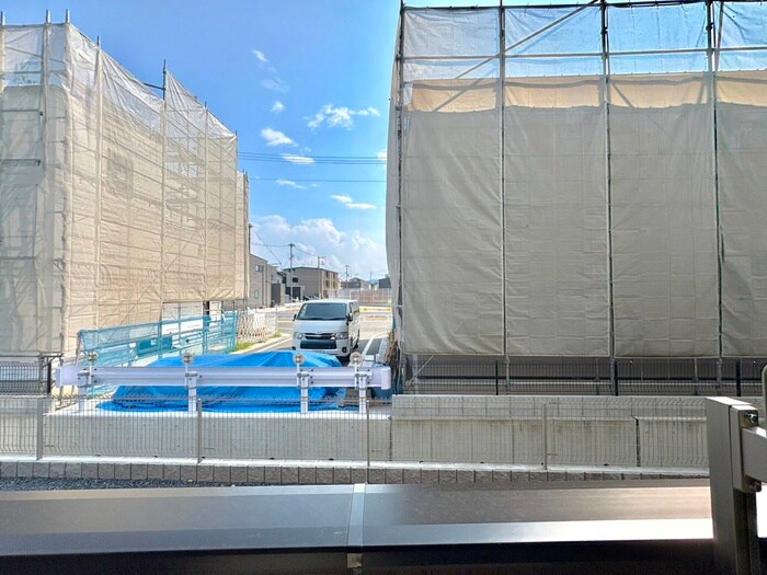 物件内観写真22　(室内からの展望)